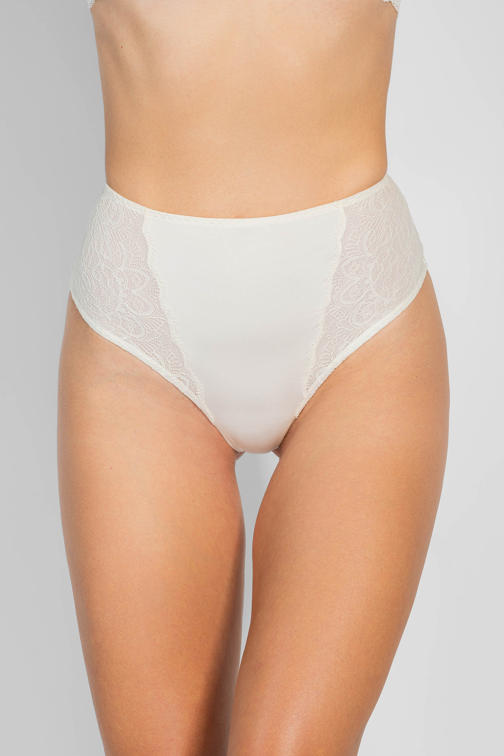 7001-26 бразиліана Anabel Arto